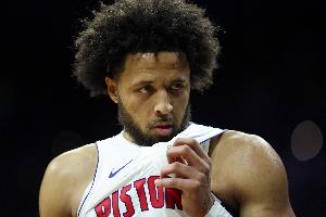 活塞能否打破隊(duì)史連勝紀(jì)錄？ESPN勝率預(yù)測：活塞46.3% 綠軍53.7%