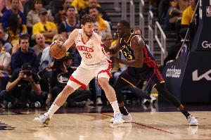 火勇大戰(zhàn)！ESPN預(yù)測明日NBA杯勝率：火箭為55.3% 勇士44.7%