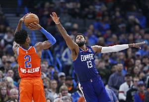 一邊爭冠一邊爭狀元？快船越慘 雷霆越爽！喬治的含金量還在上升~