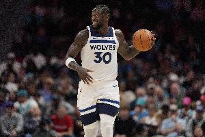 近期狀態(tài)不佳&康利組織球隊聚餐！蘭德爾打趣：這聚餐可沒得選