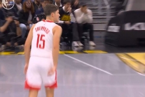 手感回來了！謝潑德?lián)寯鄮炖?反擊追身三分再進 連砍5分！