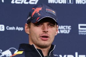 維斯塔潘：若邁凱倫讓皮亞斯特里幫諾里斯?fàn)幑?，前者該叫?chē)隊(duì)滾蛋