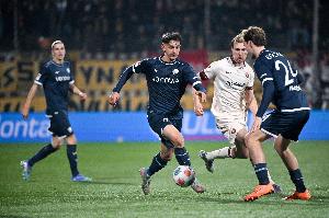 記者：法蘭克福有意波鴻19歲中場(chǎng)倫茨，球員吸引多家德甲球隊(duì)興趣