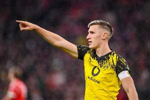 愿開超千萬歐年薪！圖片報(bào)：多特希望頂薪續(xù)約施洛特貝克