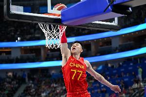 媒體人：大家集體給張鎮(zhèn)麟道歉吧 好久沒看到這樣的金金了