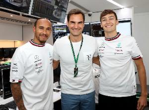 拉塞爾：22年曾和老漢提議讓工程師坐進(jìn)車?yán)矬w驗(yàn)海豚跳 但被拒絕