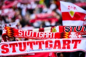 斯圖加特主席：荷蘭當(dāng)局以無(wú)法理解的理由對(duì)我們的球迷下達(dá)了禁令