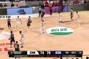 連續(xù)浪費機會！中國男籃關(guān)鍵時刻被韓國連搶三個前場板！