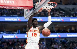 禁飛區(qū)！賈勒特·阿倫補(bǔ)籃 蓋耶垂直上升大帽直接扇飛