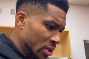 字母哥：本有機會連續(xù)兩年去賭城 不記得上一次7連敗是啥時候