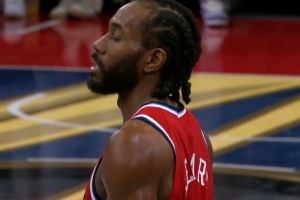 強(qiáng)行續(xù)命！萊昂納德接球再中三分球 分差剩3分