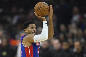 老夫聊發(fā)少年狂！哈里斯中距離如神附體&全場12中10砍下26分4板！