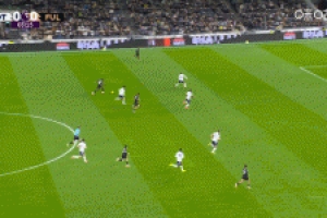 熱刺主場落后！貝里瓦爾失誤，丘庫埃澤助攻泰特破門