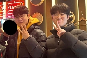 隊(duì)友提前磨合~Kanavi、Zeka、Gumayusi和Mowgli教練組隊(duì)大亂斗