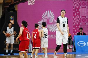 簽約山東女籃！媒體人：張子宇注冊(cè)完成 新年后代表山東參賽