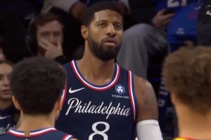 說你什么好！老鷹三分不中&隊友籃板卡好位 喬治收板黃油手出界