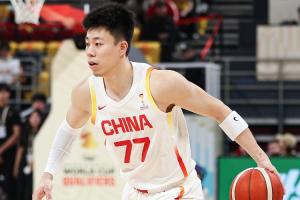 純純負(fù)作用！張鎮(zhèn)麟首節(jié)2中0沒(méi)得分2失誤 正負(fù)值-13全場(chǎng)最低！