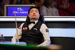 優(yōu)秀！已有6名中國球員晉級英錦賽16強(qiáng)，雷佩凡、周躍龍今晚出戰(zhàn)