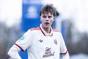 踢球者：若拜仁外租小將揚(yáng)森未來被轉(zhuǎn)售，草蜢將按比例獲得分成