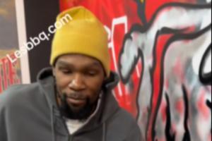 瘦歸瘦！杜蘭特賽后在猶他享受滿滿兩大盤牛排餐