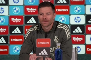 阿隆索：姆巴佩的貢獻(xiàn)遠(yuǎn)不止進(jìn)球 阿勞霍因心理問題休假合情合理