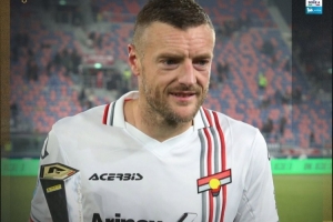 瓦爾迪：很高興梅開二度并拿到3分，全隊都希望踢一個成功的賽季