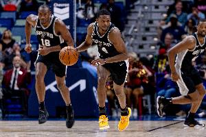 團隊籃球！文班缺席至今馬刺6勝2負 目前14勝6負暫列西部第四