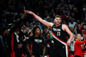 小楊沒啥機(jī)會了！開拓者官方：克林根今日將復(fù)出戰(zhàn)猛龍！