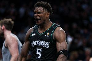 愛德華茲連續(xù)6場得分30+ 追平凱文·樂福&并列森林狼隊史第一多