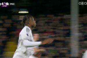 你敢信！丘庫(kù)埃澤替補(bǔ)雙響，富勒姆將比分扳到4-5曼城！