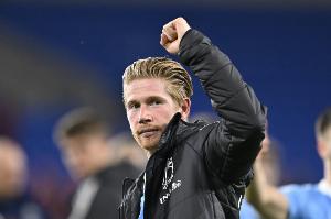 馬賽總監(jiān)貝納蒂亞：今夏嘗試過引進(jìn)德布勞內(nèi)和韋斯利·福法納