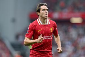 斯基拉：意甲、西甲俱樂部有意基耶薩，但球員仍希望留在利物浦