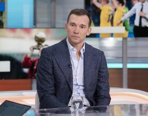 舍甫琴科：現(xiàn)在談米蘭爭冠言之尚早 萊奧在我時(shí)期的米蘭有他位置