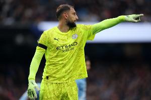 多納魯馬、拉亞本賽季撲救20次，并列英超出場10+門將中最少