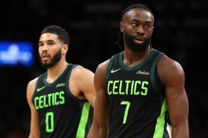 解說：杰倫·布朗多項數據生涯新高 塔圖姆3月回歸&綠軍不容小覷