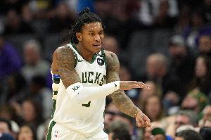 敢打敢拼！小凱文·波特18中8拿到全場(chǎng)最高26分外加7助 也有7失誤