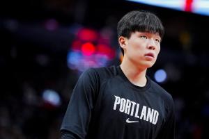 對(duì)陣騎士得到2分1板1助1帽！楊瀚森被下放至G聯(lián)盟 可出戰(zhàn)明日比賽