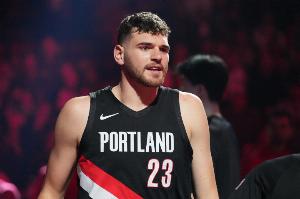 真能搶籃板！克林根半場搶6籃板&3個前場板 6投2中拿到5分