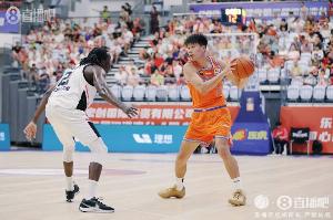 好好調(diào)整一下手感！狀元楊曦皓半場7中1&三分3中0僅拿2分3板