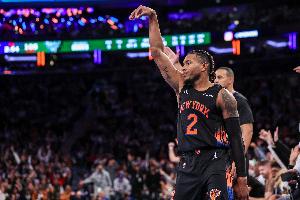 太準了！麥克布萊德半場5記三分拿下16分3板1助1帽