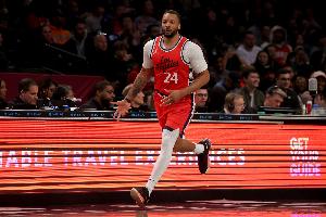 解說：快船又回到了以往 今夏送走鮑威爾仿佛是裁員裁到了大動(dòng)脈