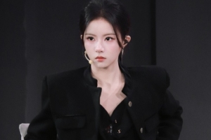 和平精英主持小游曬照：復(fù)活賽DAY.1（超兇版）