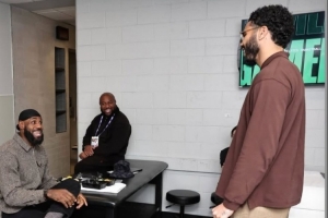 昨天都沒打！詹姆斯轉(zhuǎn)發(fā)和塔圖姆會(huì)面照片：高爾夫球討論事實(shí)