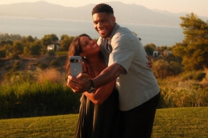 字母哥迎來31歲生日！妻子曬照：生日快樂 我的愛人