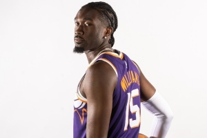 生涯首記三分！馬威：球出手時(shí)就感覺(jué)絕佳 當(dāng)時(shí)我節(jié)奏正順