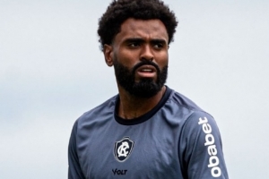 記者：巴甲升班馬隊(duì)長(zhǎng)卡奧即將前往中國(guó)踢球，轉(zhuǎn)會(huì)費(fèi)20萬(wàn)美元