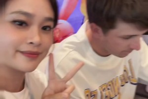 爆砍51+10+9！美女博主曬出此前與里夫斯的同框合影